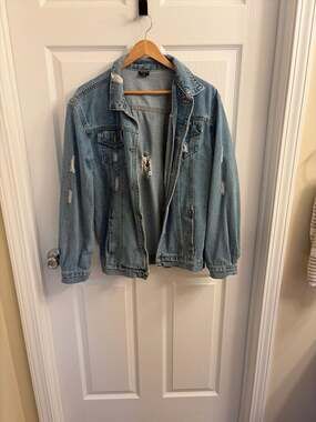 Judy Bridal Distressed Ripped Denim Jean Jacket XL